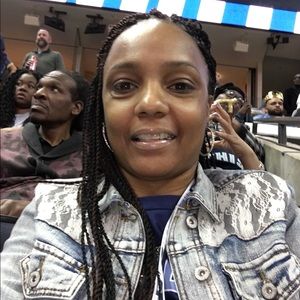 Meet your Posher, Foreeta